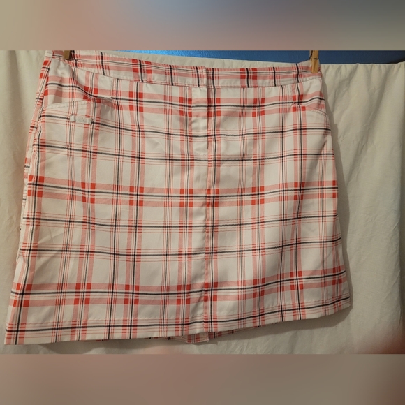 Izod XFG Skort size 16 - Picture 1 of 5